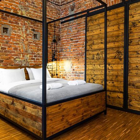 Househost Apartmeni: Podbrzezie 2/20 Krakow Luaran gambar