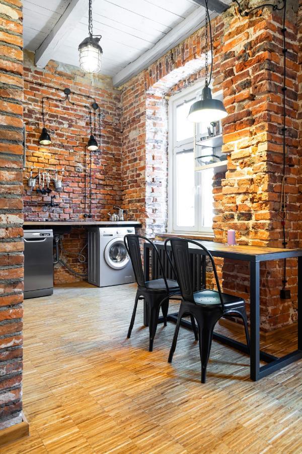 Househost Apartmeni: Podbrzezie 2/20 Krakow Luaran gambar