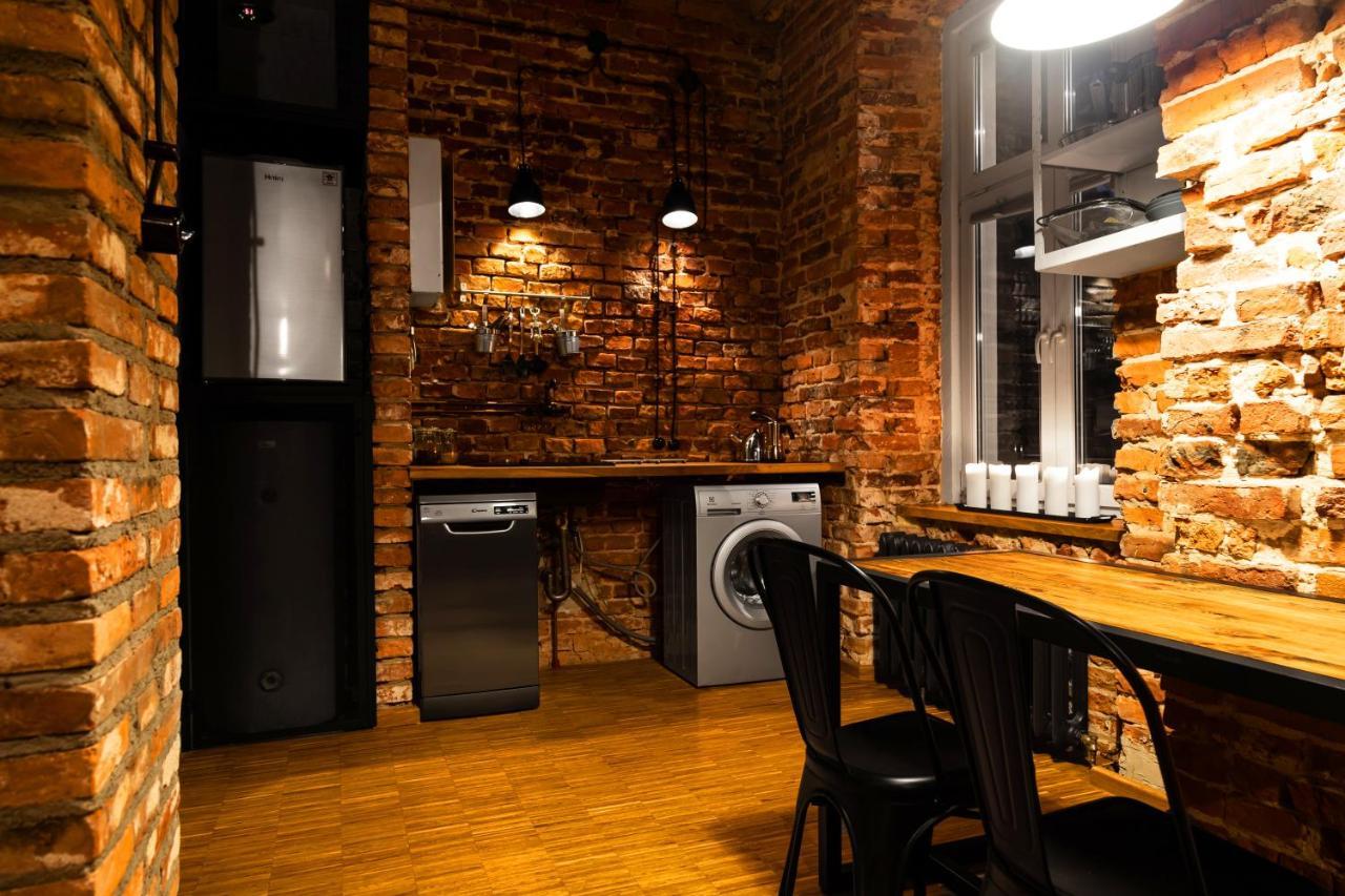 Househost Apartmeni: Podbrzezie 2/20 Krakow Luaran gambar