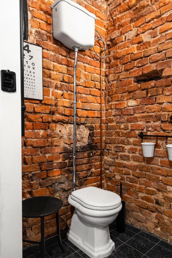 Househost Apartmeni: Podbrzezie 2/20 Krakow Luaran gambar